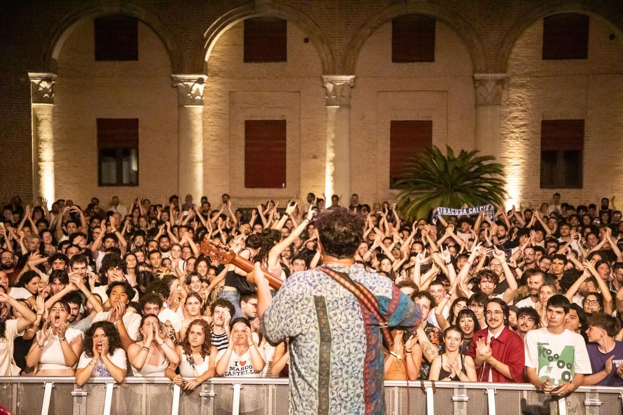 
	Marco Castello sul palco (foto Sara Tosi)


