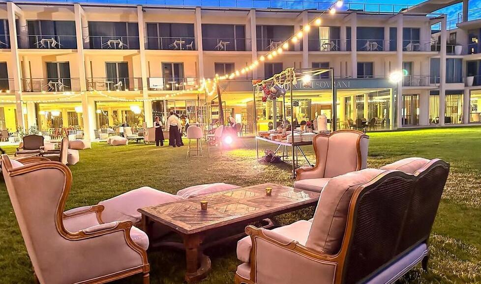 
	Il ristorante Lumen all'interno del Tower Plaza Hotel di Pisa

