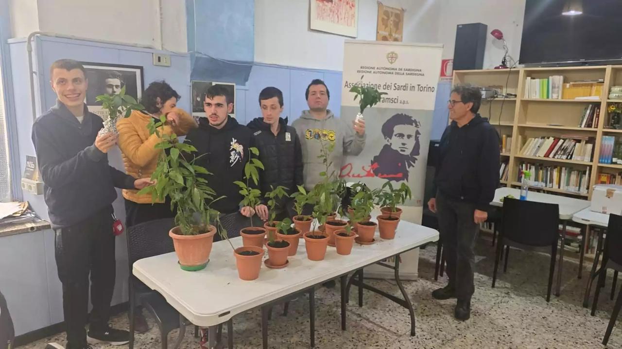 Inclusione sociale: “Juntos in marcia” con Terra comune, i sardi di Torino in prima fila