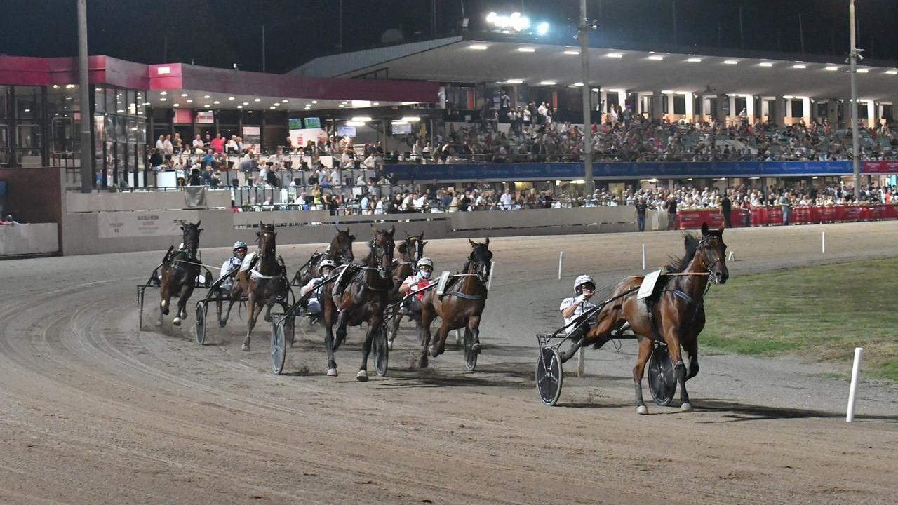 Si riaccendono le luci al Sesana. Dal 28 giugno si torna a trottare a Montecatini