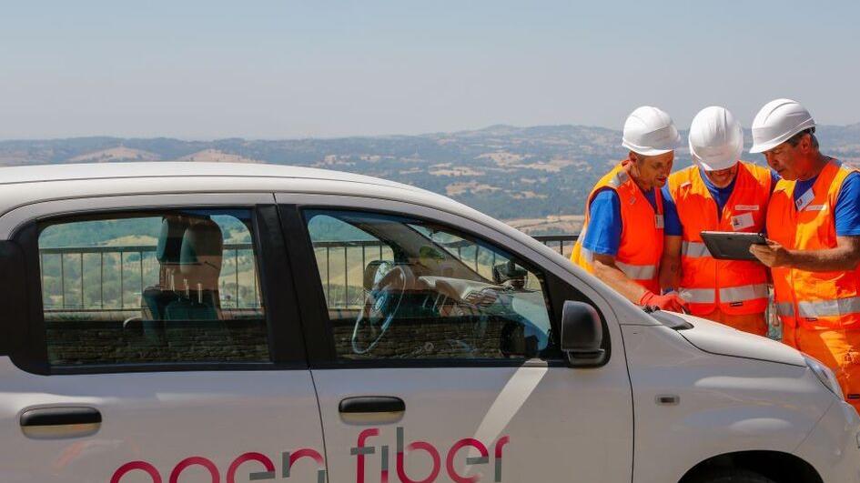La fibra ottica fino a casa: «Così Open Fiber riduce il divario digitale»