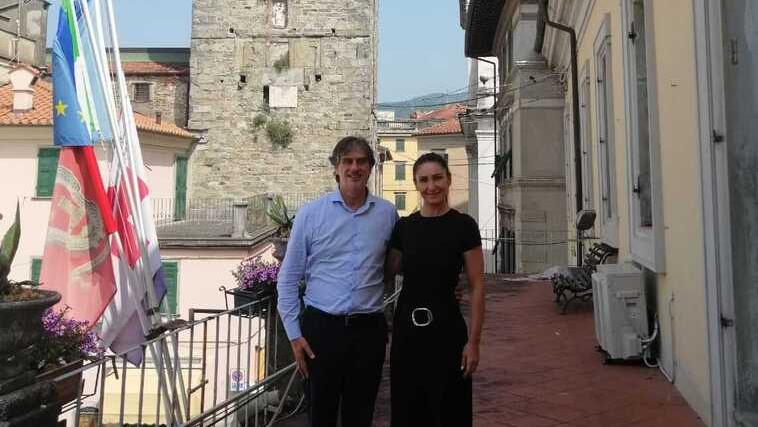 L'artista col sindaco