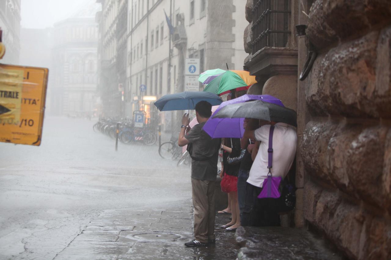 
	Temporali in arrivo in Toscana

