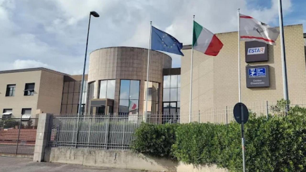 La sede Asl di Pisa (foto d'archivio)