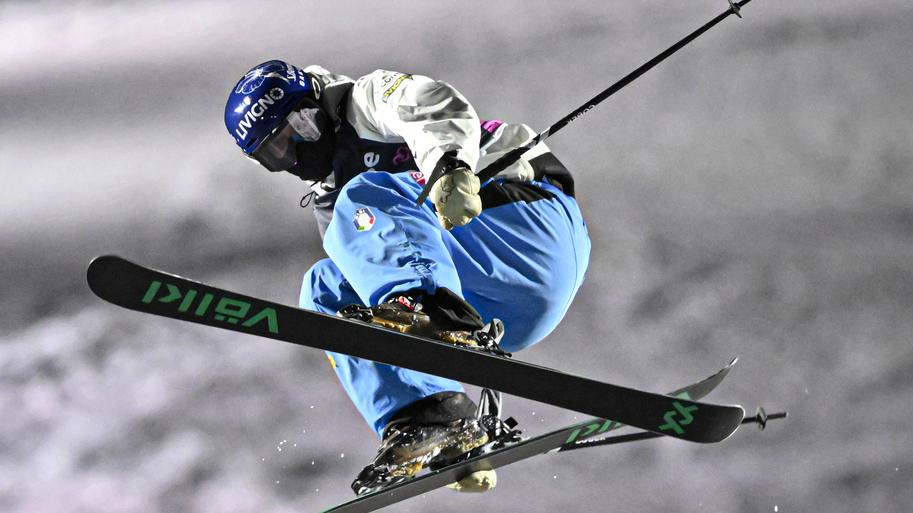 Flora Tabanelli si racconta: «Dai voli sugli sci al sogno olimpico Milano-Cortina»<br type="_moz" />