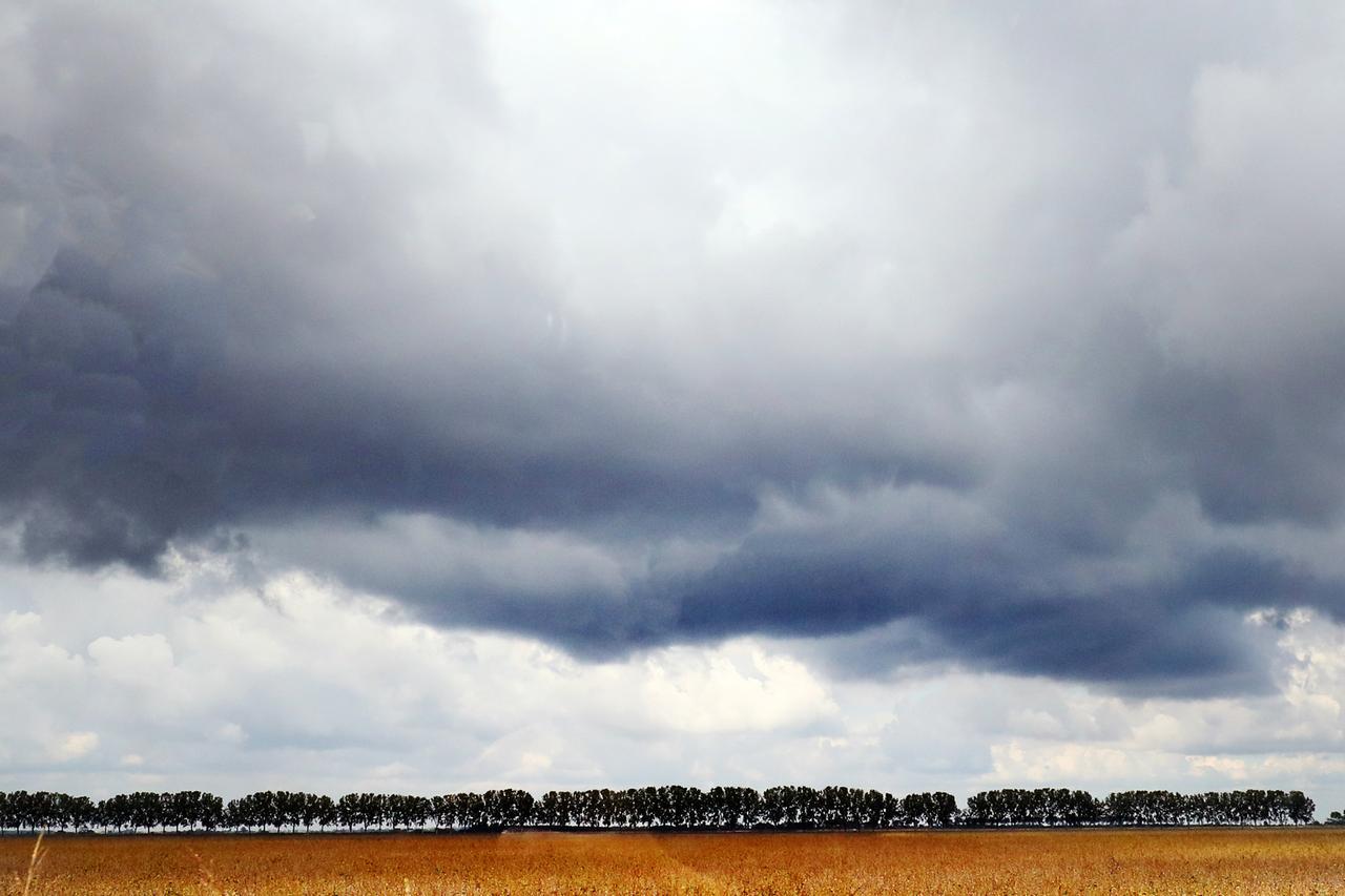 Temporali a Ferrara. Allerta meteo gialla prolungata al 17 giugno