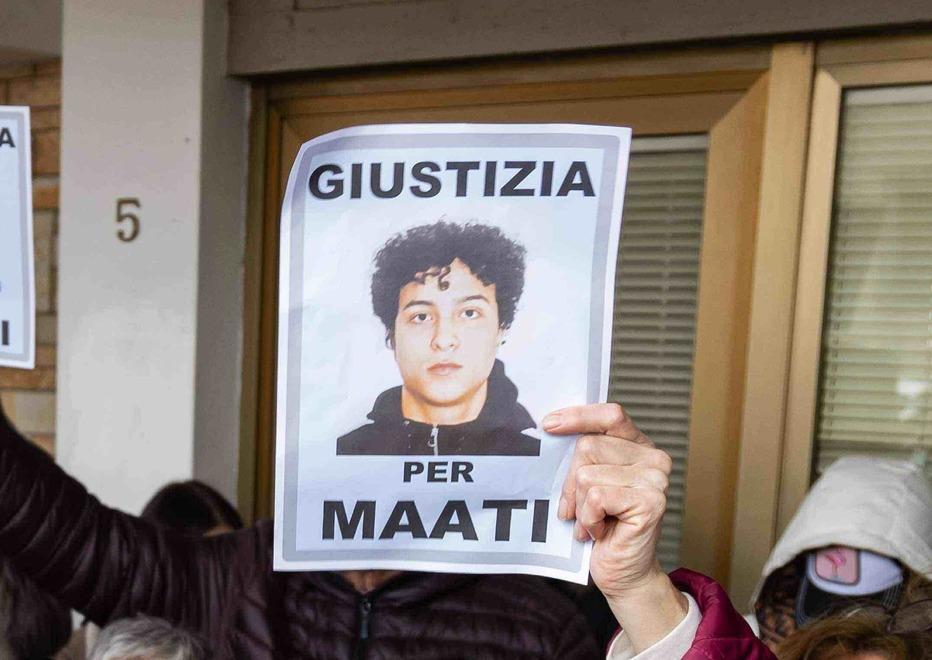 Maati, chiesto il giudizio immediato per i cinque accusati di averlo ucciso<br>
