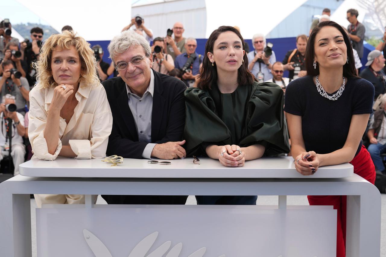 Matilda De Angelis: «Premio condiviso con Elodie? Una mancanza di rispetto»