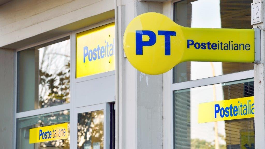 Poste Italiane: «Anche noi vittime della dipendente infedele, risarciremo tutti i clienti»