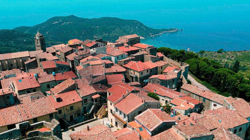 All’isola del Giglio arriva la Libecciata: un festival di libri, letture e narrazioni<br>