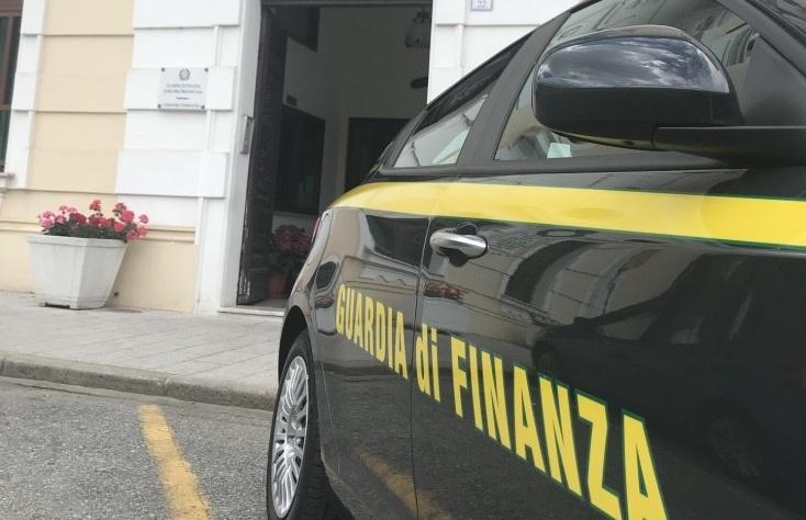 Due denunciati per truffa all’Ue: sequestrati 130mila euro di beni e denaro