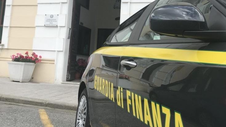 Due denunciati per truffa all’Ue: sequestrati 130mila euro di beni e denaro