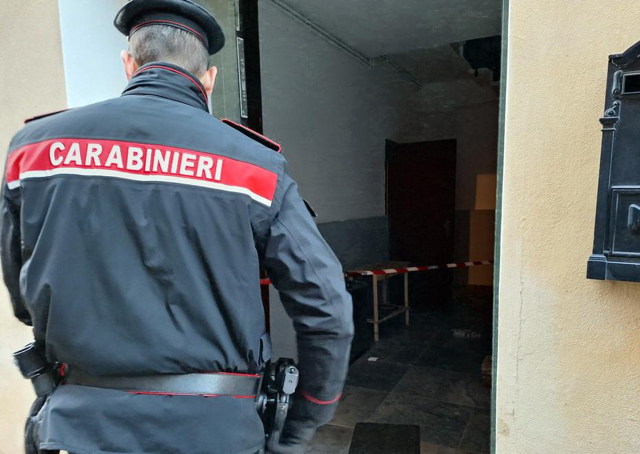 Ferrara, tentò di uccidere l’amico in casa. Esce dal carcere, va ai domiciliari