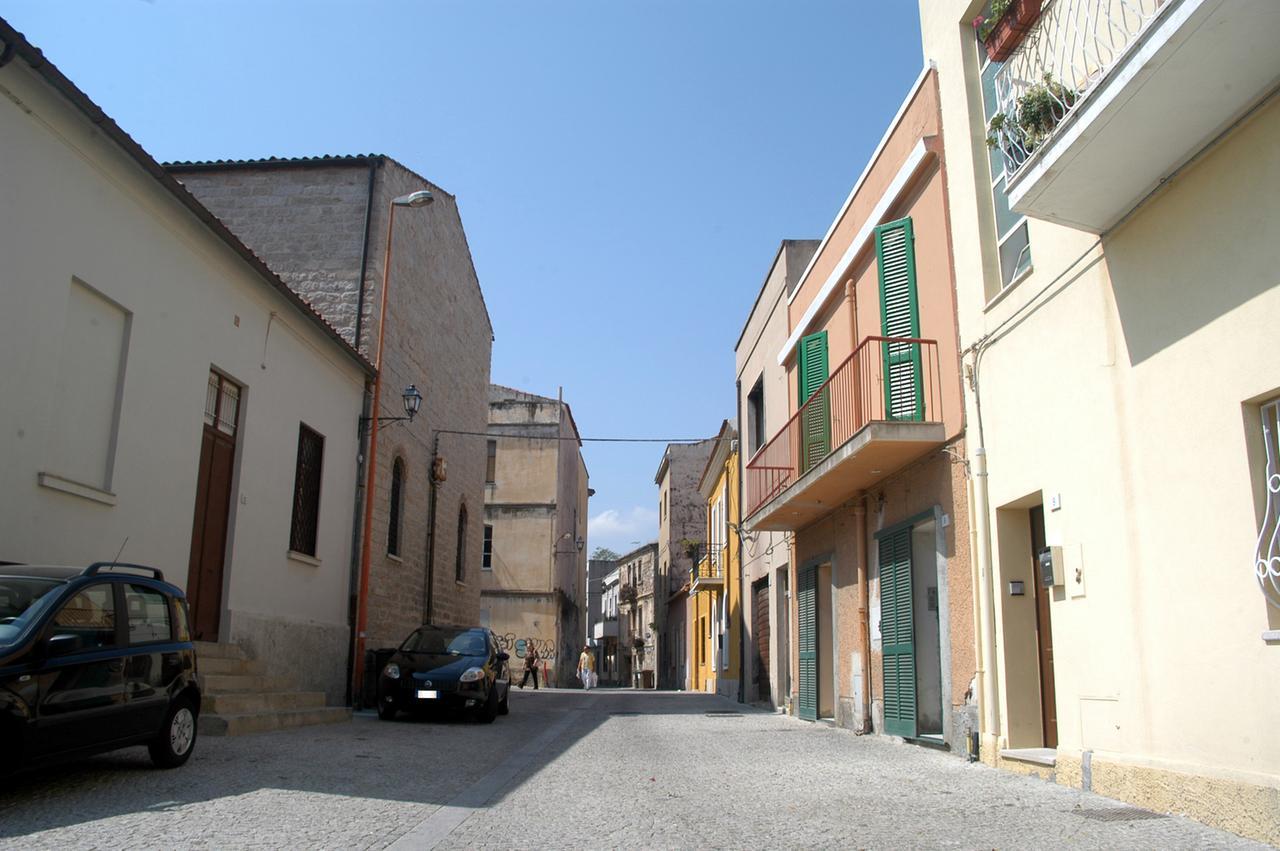 
	Le strade attorno alla chiesa di San Paolo

