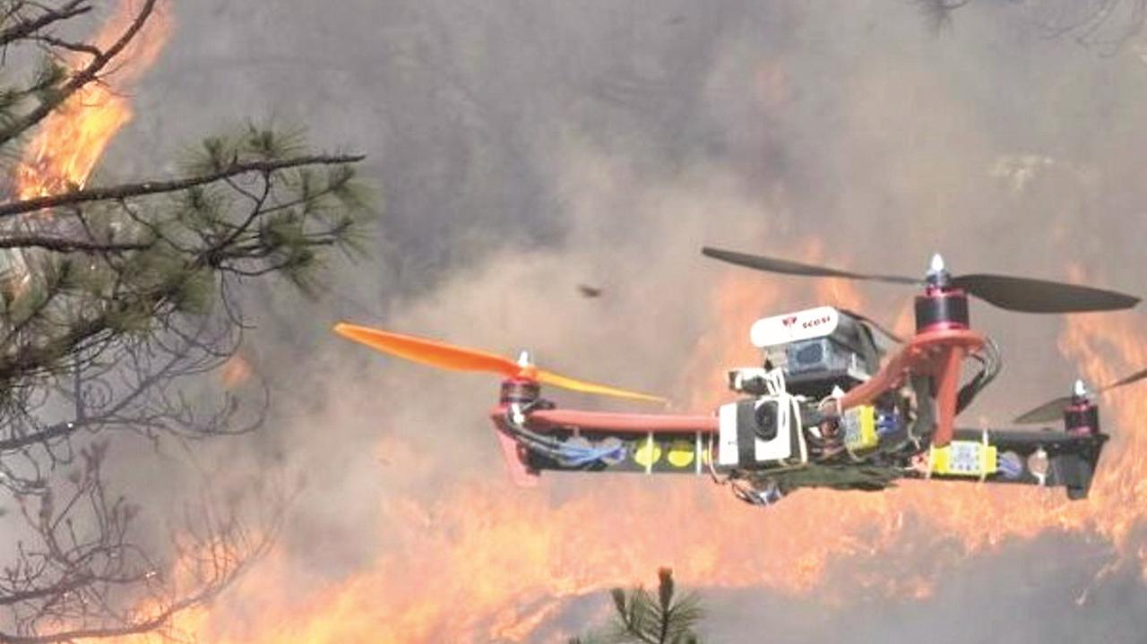 Campagna antincendio, i droni superano il test di spegnimento. Ma le critiche restano