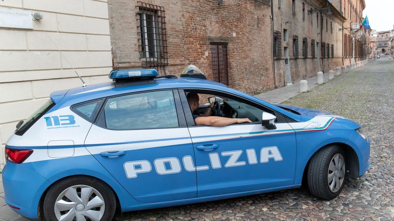 Ferrara, autoerotismo all’aperto: denunciato