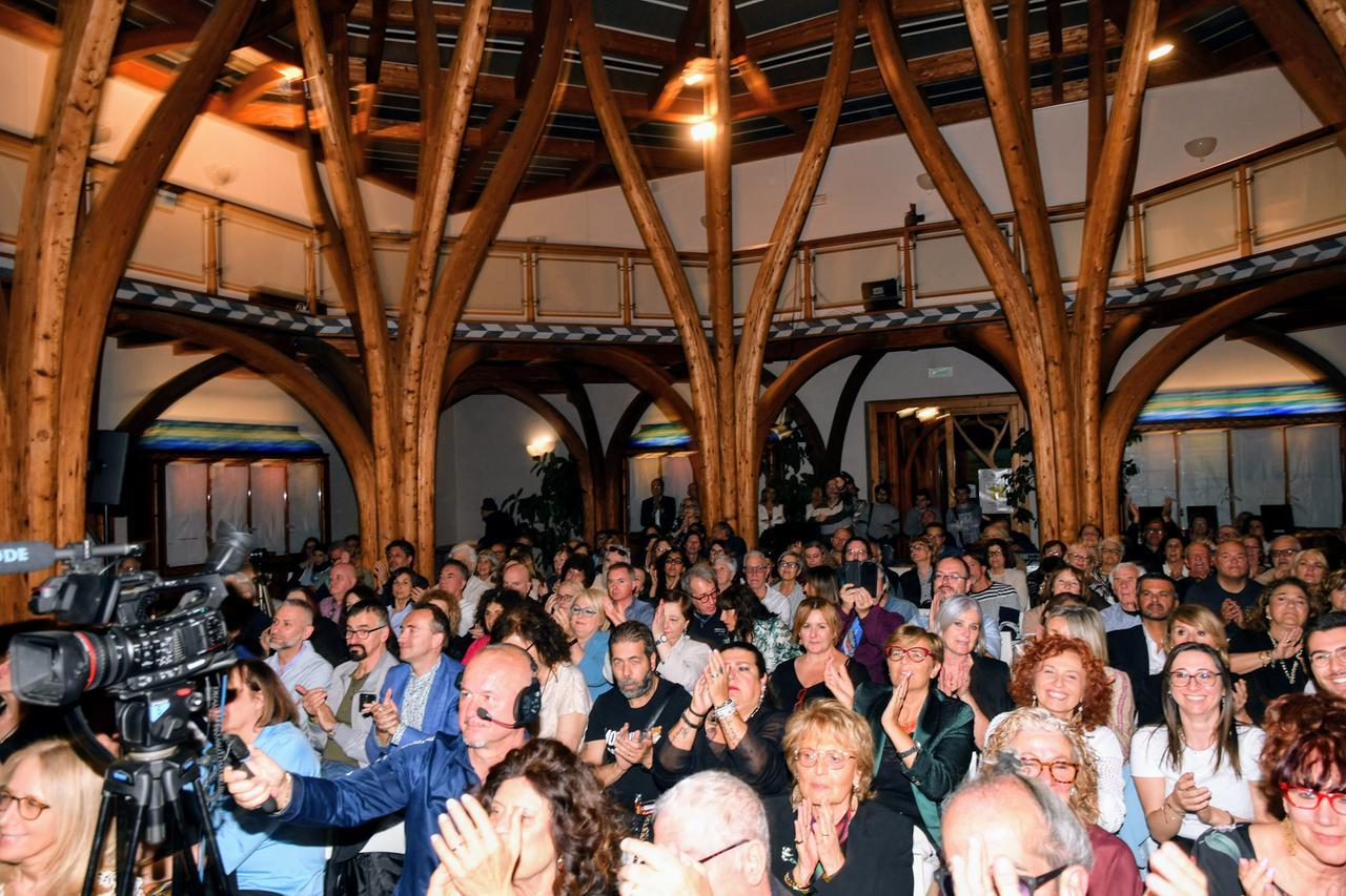 Montecatini, Giovanna Nocetti ad “Acqua in bocca” tra musica, tv e teatro