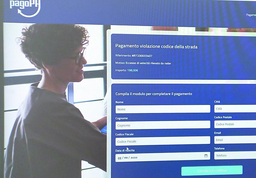 Ferrara, la truffa della multa da pagare