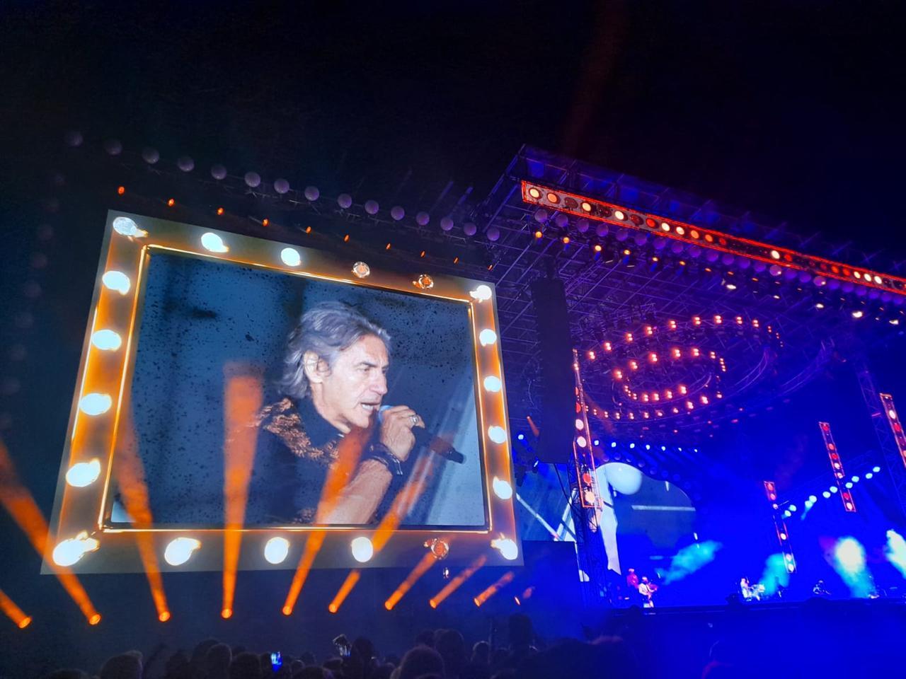 Ligabue, La Notte di Certe Notti dal Campovolo a Milano nel 2026 - Ecco come è andato il concerto alla Rcf Arena