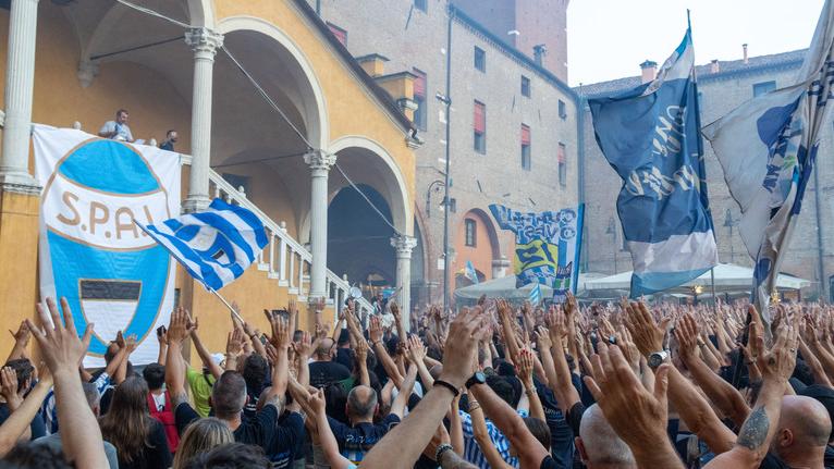 Passaggi burocratici e insidie per far ripartire il calcio a Ferrara
