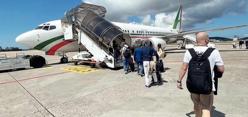 
	Viaggiare in aereo &egrave; sempre pi&ugrave; costoso

