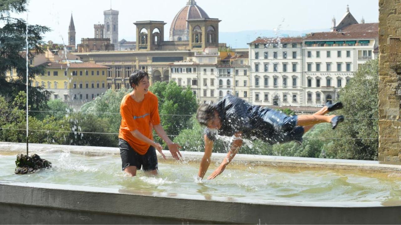 
	A Firenze ci si rinfresca cos&igrave;

