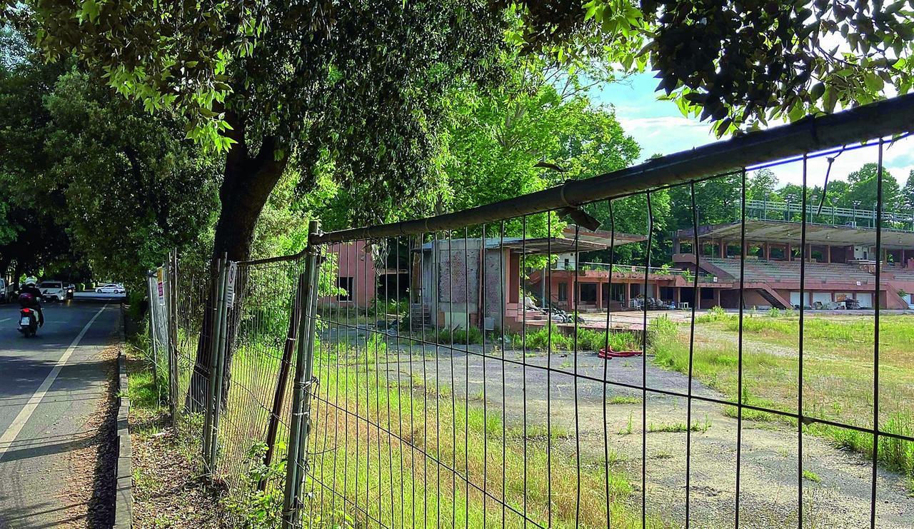 
	Una vista dell&rsquo;ex ippodromo delle Mulina a Firenze

