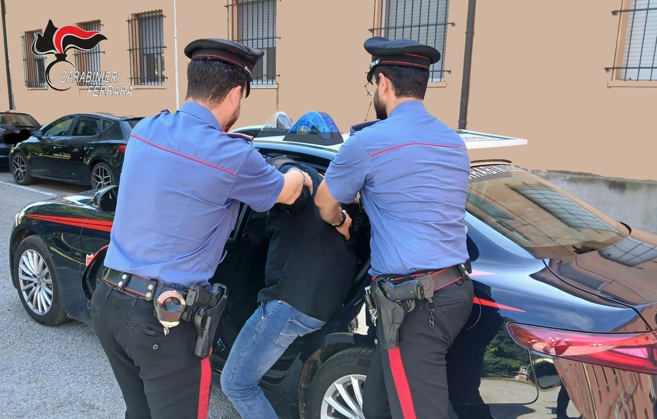 Perseguita la madre, arresto tris a Portomaggiore