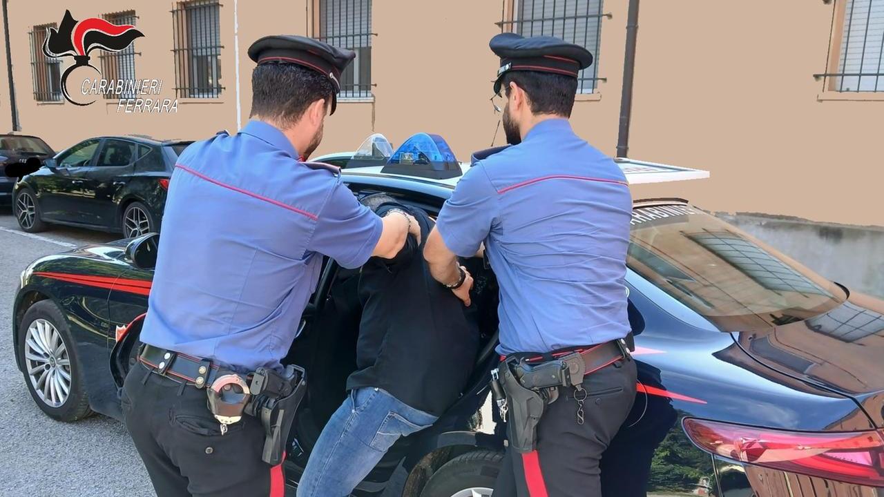 Perseguita la madre, arresto tris a Portomaggiore