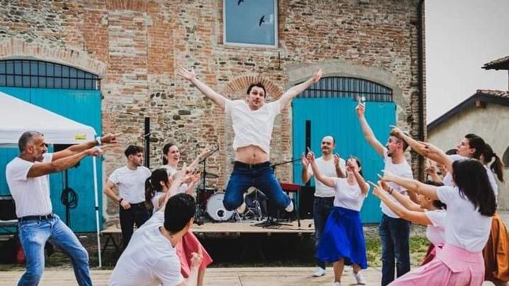 Reggio Emila, arriva un altro Mercoledì da Leoni tra swing, narrazioni e vintage