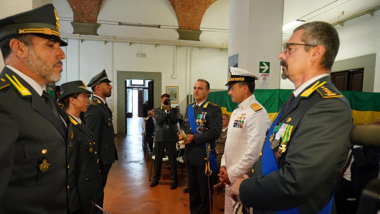 Un momento della festa della guardia di finanza (foto Stick)