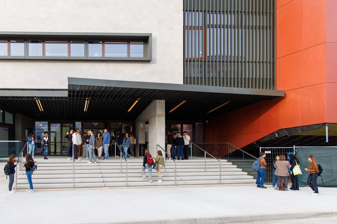 Università di Ferrara. Lezioni online e in presenza a Medicina per il semestre filtro