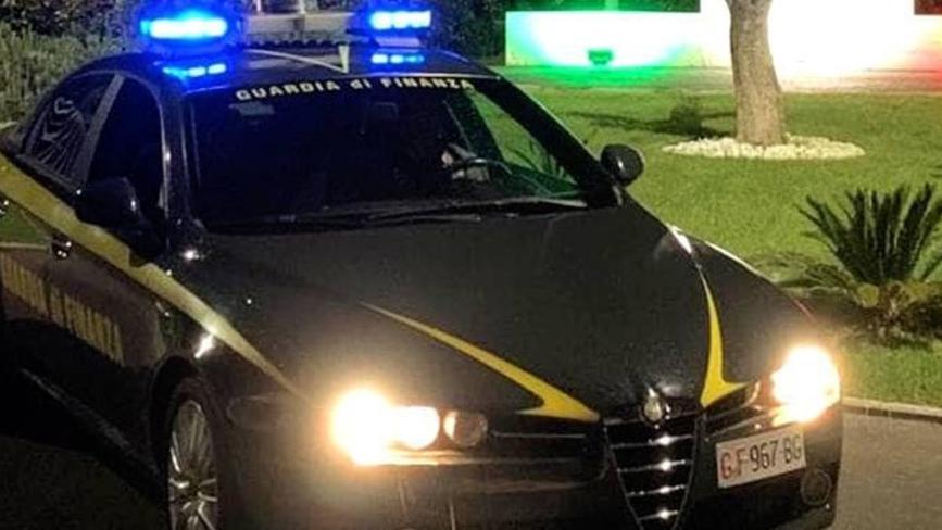 Piombino, rincorre e ferma il ladro in strada: cosa è successo in via Montelupinaio