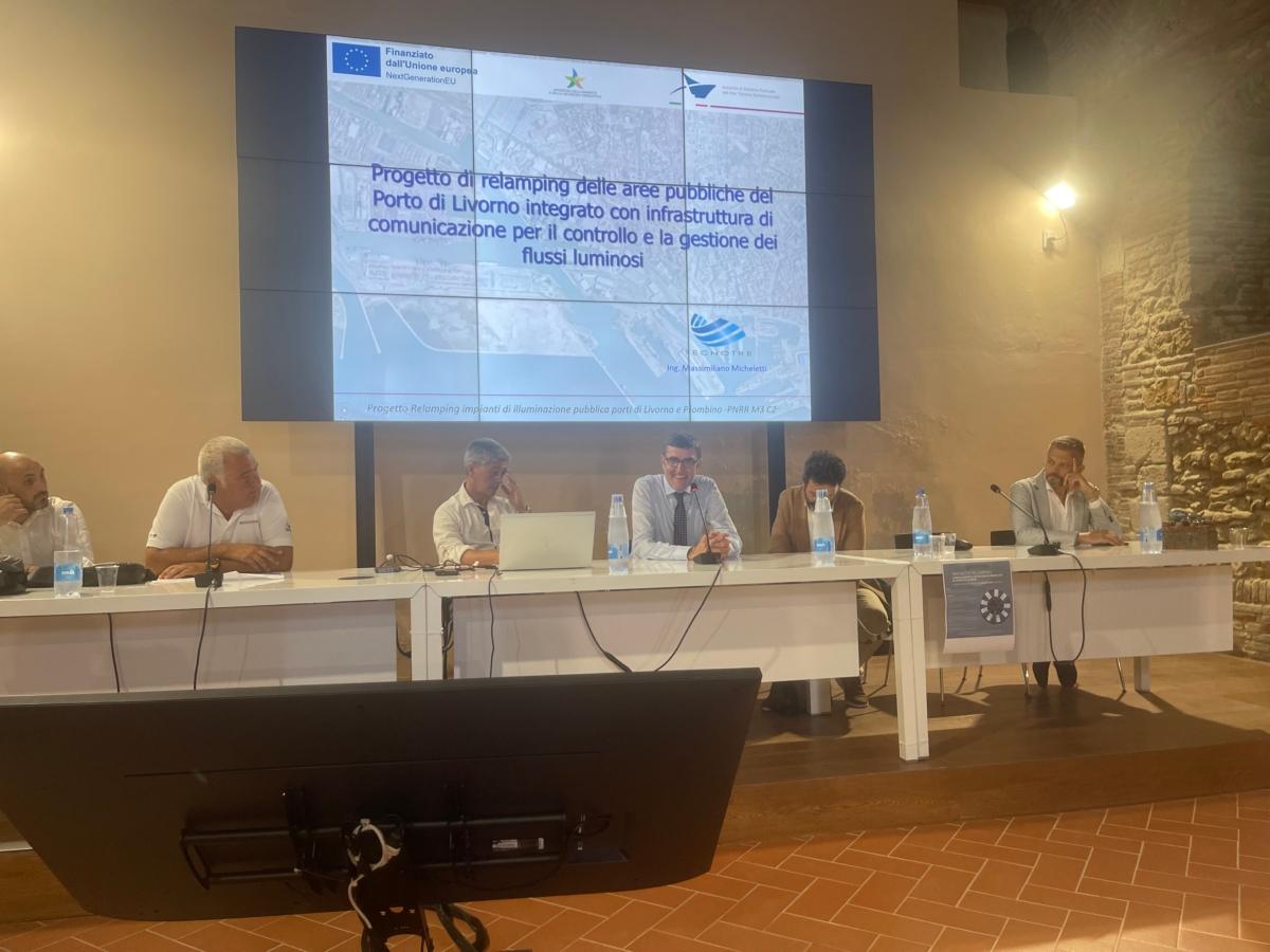 
	Un momento della presentazione

