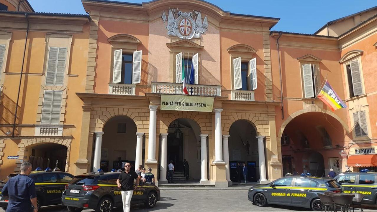 I numeri della Guardia di finanza: scoperti 120 milioni di euro sottratti allo stato, 95 milioni di evasione totale, due miliardi di fatture false