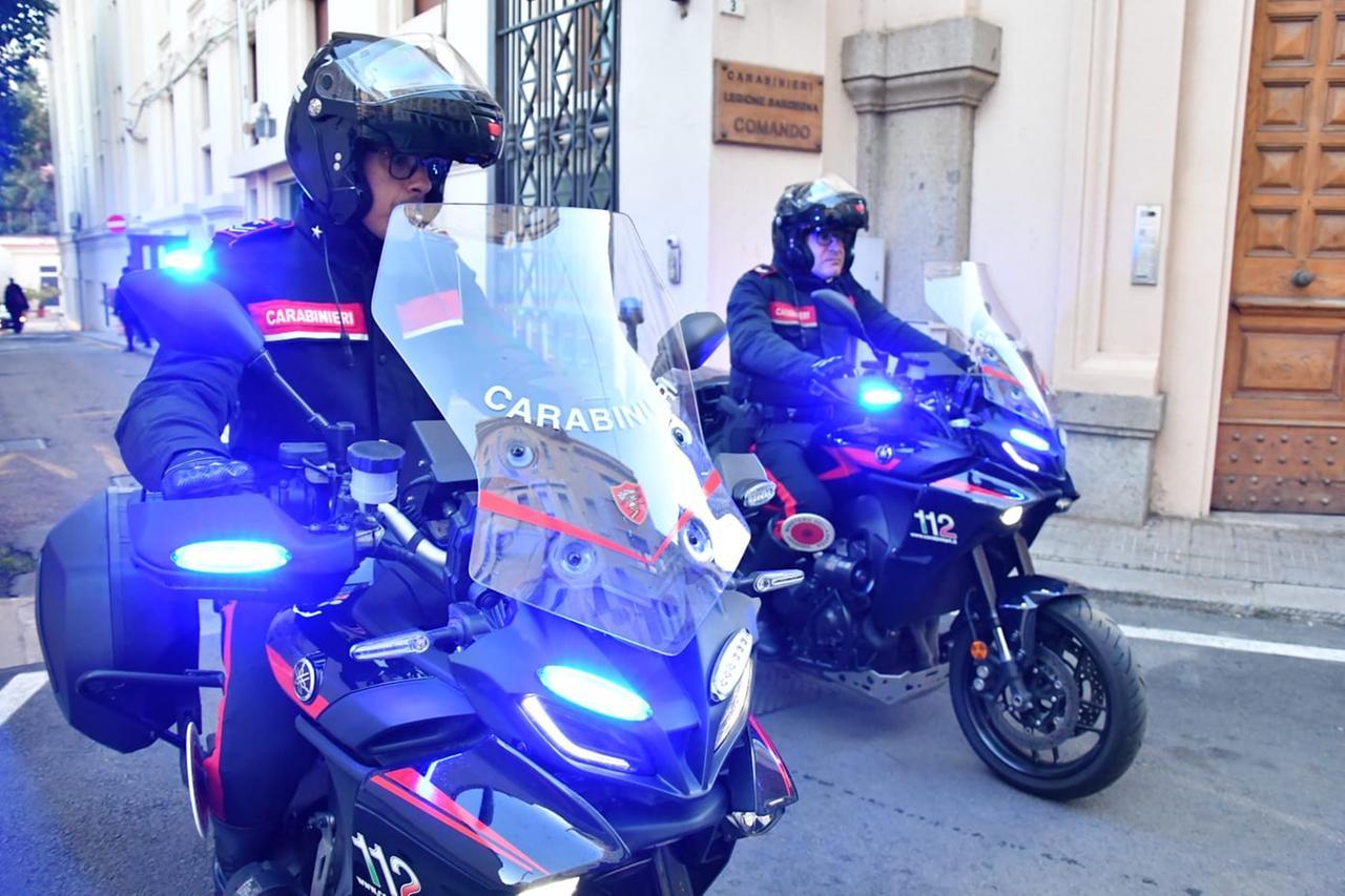 Auto in fiamme, addestratore cinofilo in fin di vita, le indagini: «Non è stato un incidente»