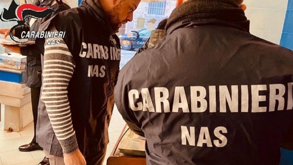 Due carabinieri del Nas (foto d'archivio)