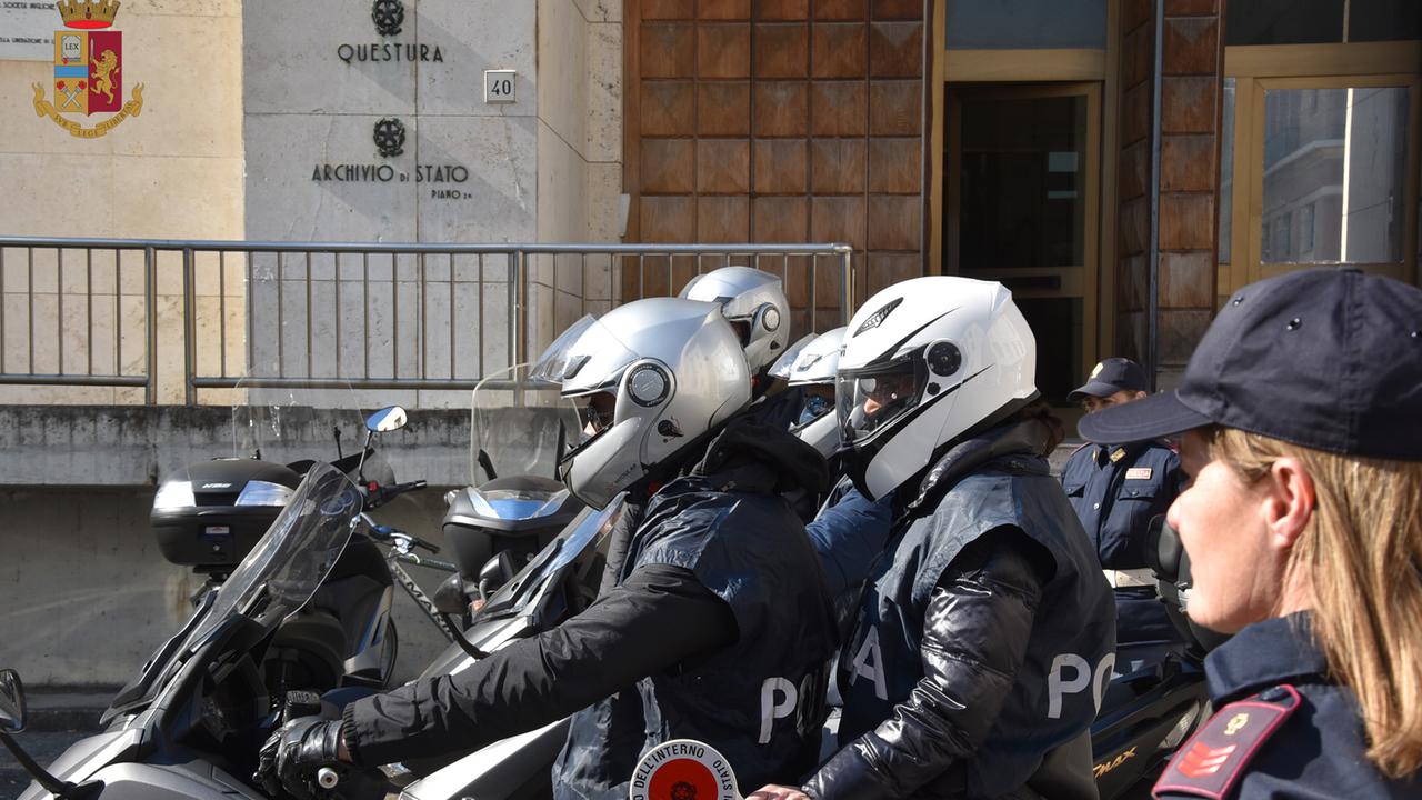 I "Falchi" della Squadra mobile della polizia di Stato (foto d'archivio)