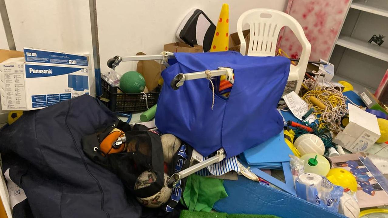 Scuola devastata da due tredicenni, il Comune è costretto a pagare i danni