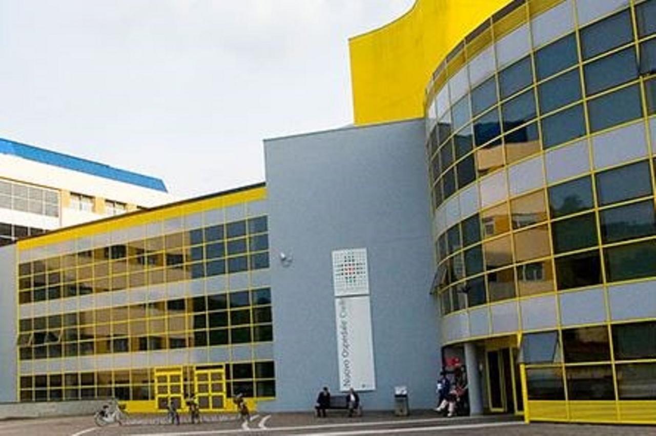 
	I fatti sono avvenuti al pronto soccorso di Sassuolo nella notte tra il 15 e il 16 ottobre 2021

