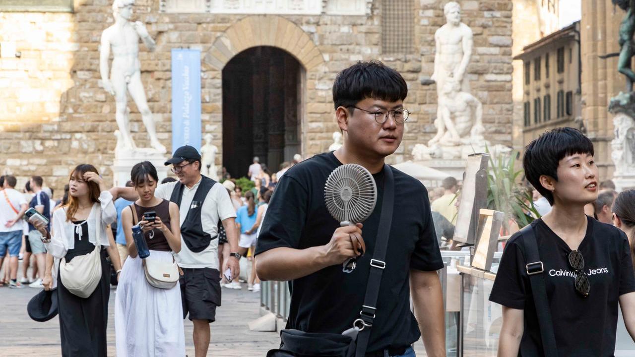 Firenze brucia. Caldo record, ecco fino a quando durerà: «Il 98% dei residenti vive sopra i 40 gradi»