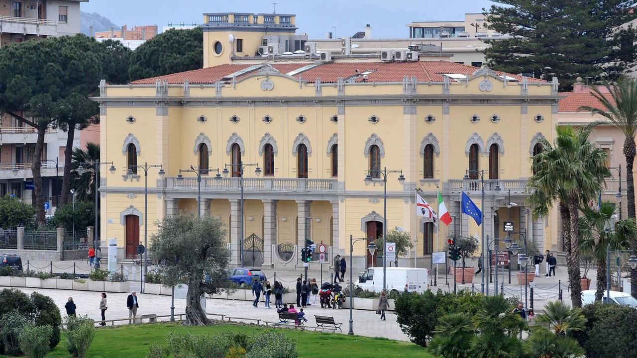 Il municipio di Olbia