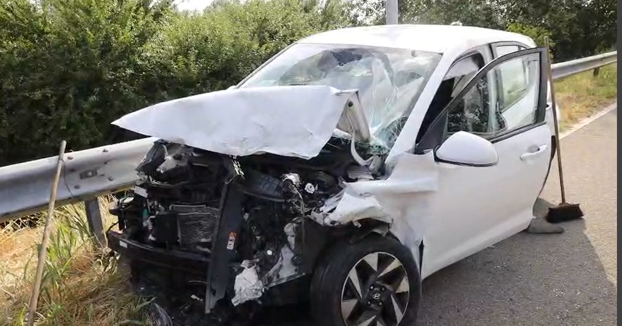 
	La parte anteriore della Hyundai I10 guidata dall'82enne

