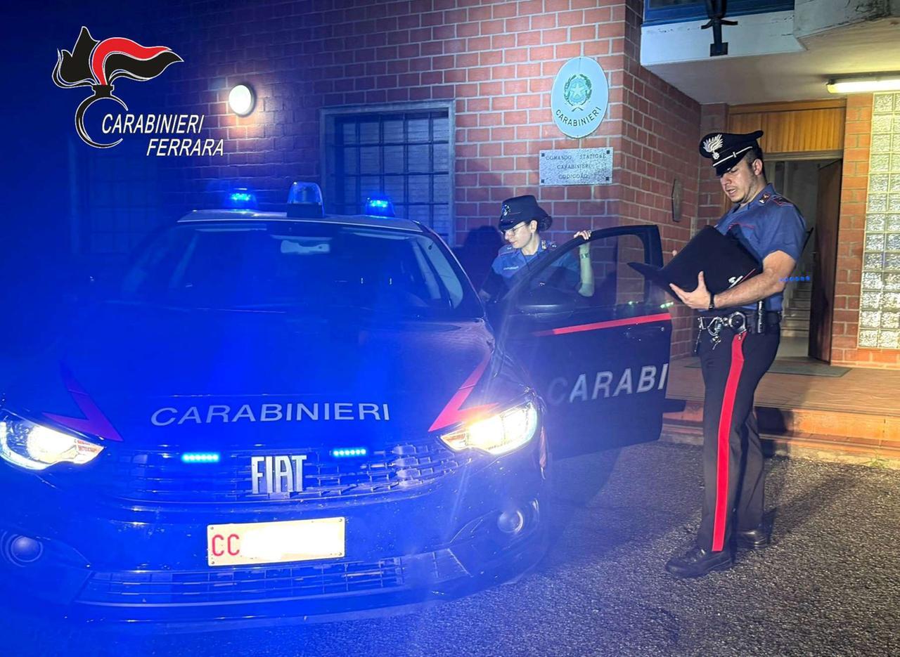 “Aiuto, mamma e papà stanno litigando”. 13enne chiama i carabinieri