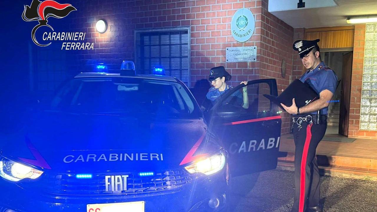 “Aiuto, mamma e papà stanno litigando”. 13enne chiama i carabinieri
