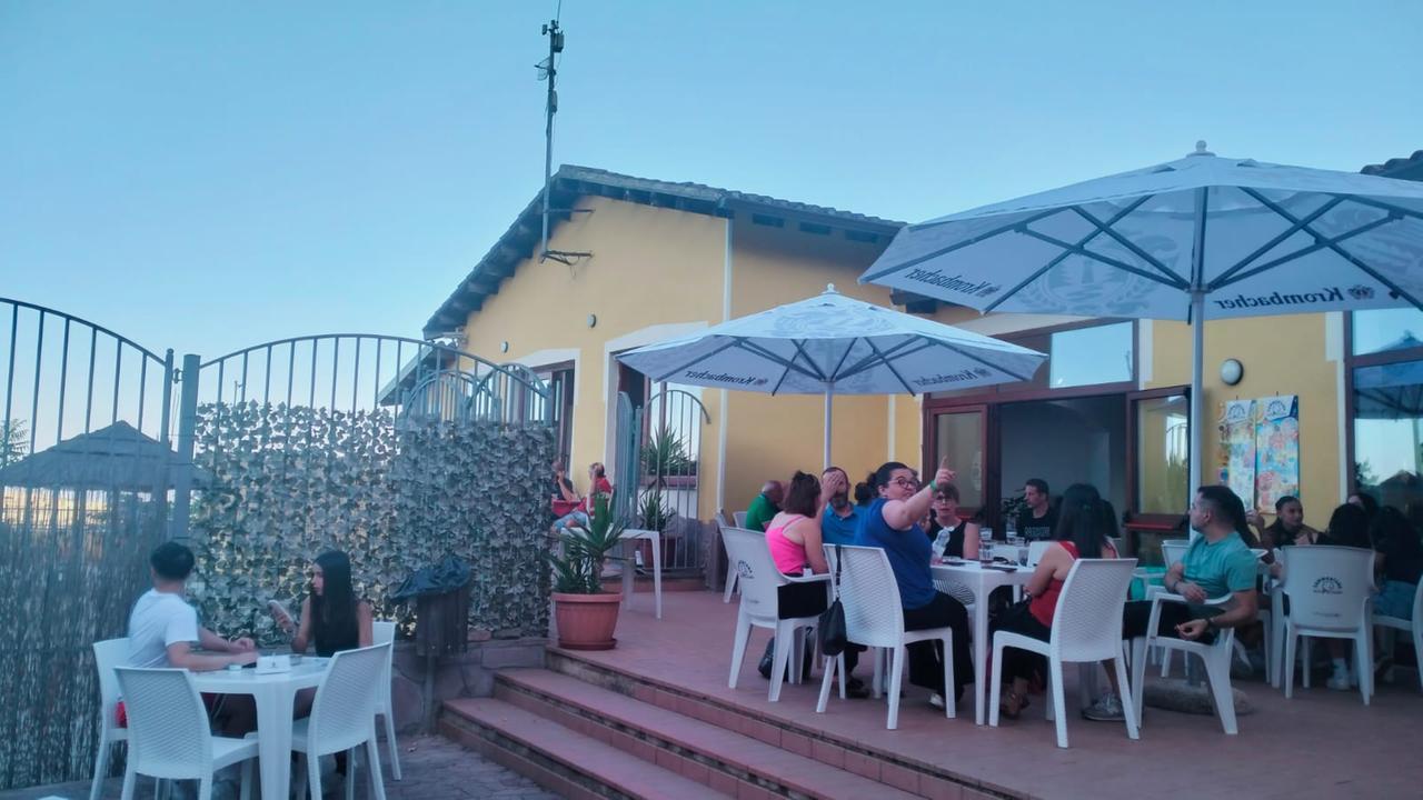 Un bar pizzeria per non arrendersi, Cheremule riparte dal Belvedere