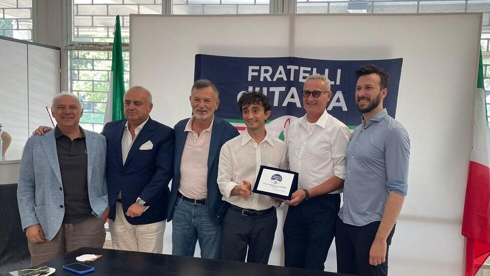 «Una vita per la militanza». Ferrara, l'omaggio di FdI a Bignami<br>