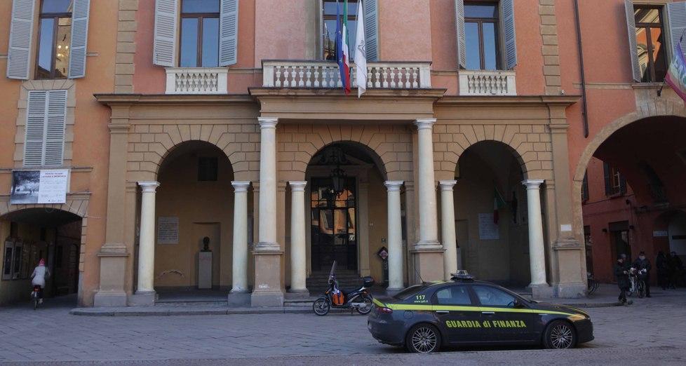 Danno erariale, la Corte dei conti chiede 625mila euro all’ex sindaco Vecchi, alla sua giunta e a 6 funzionari