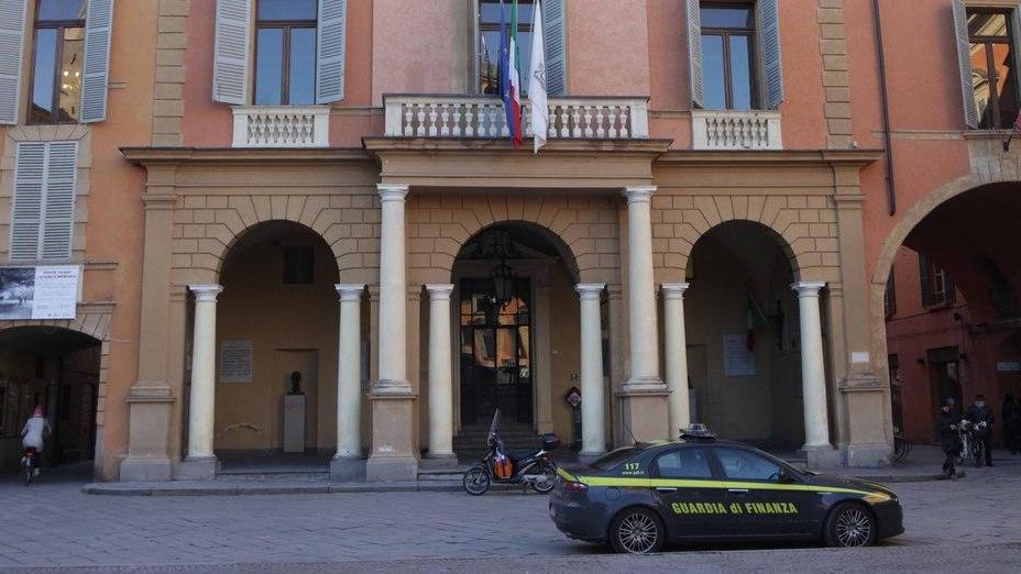 Danno erariale, la Corte dei conti chiede 625mila euro all’ex sindaco Vecchi, alla sua giunta e a 6 funzionari