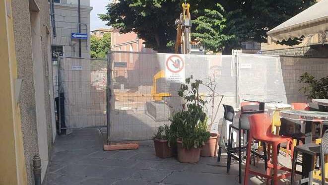 Il cantiere di piazza de La Palma a Grosseto in una foto scattata il 27 giugno